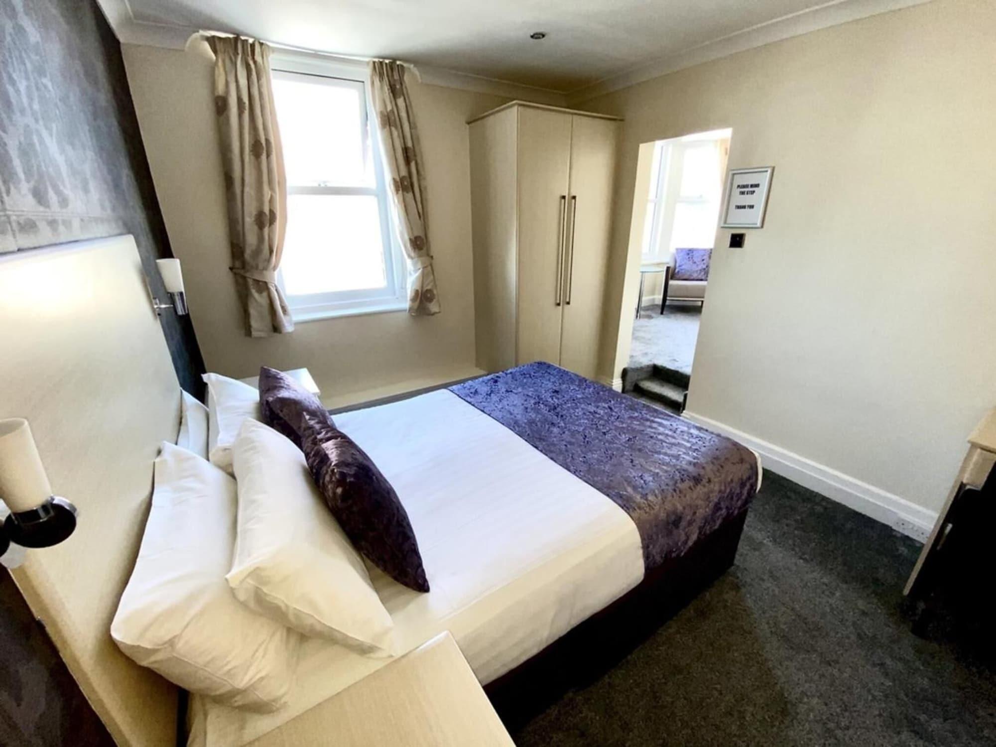 The Royal Boston Hotel By Compass Hospitality Blackpool Exterior foto